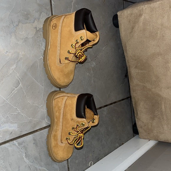 Very gently used Toddler Timberlands - Picture 2 of 6